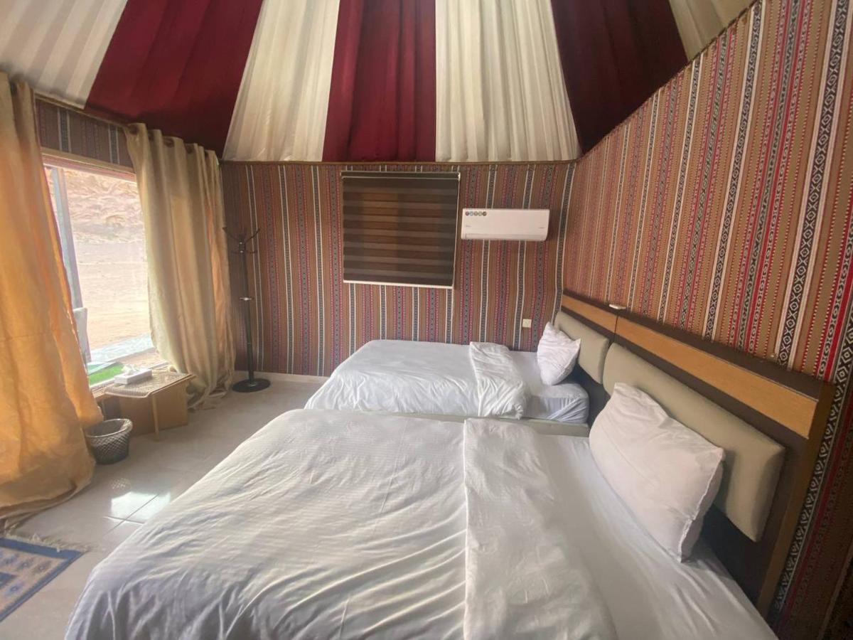 Omar Ali Luxury Camp Hotel Wadi Rum Buitenkant foto
